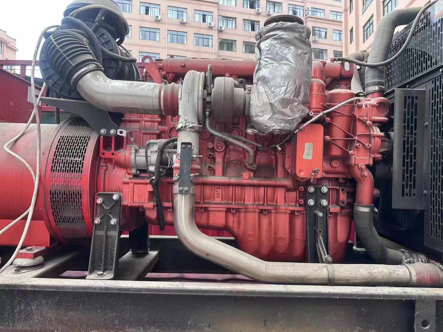 瀍河回族如何选择适合 600kW 柴油发电机组的过载保护器？