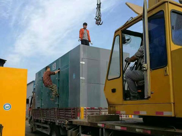 瀍河回族如何判断水冷式机油散热器密封件是否需要更换？