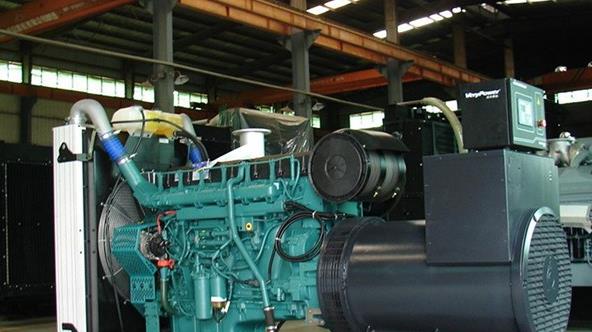 瀍河回族如何判断柴油发电机组的机油是否需要更换？